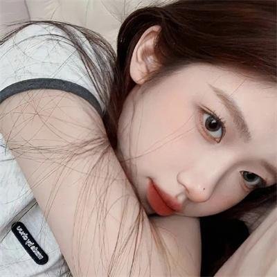 北极百货的秋乃小姐